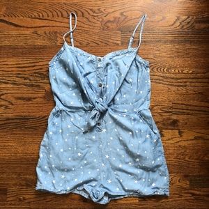 CHAMBRAY STAR ROMPER